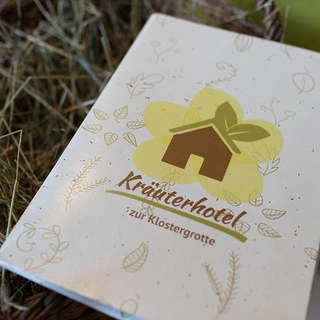 Nohra  Kraeuterhotel Garni Zur Klostergrotte מראה חיצוני תמונה