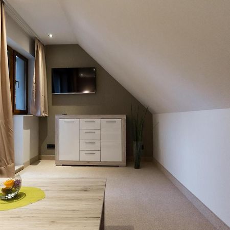 Nohra  Kraeuterhotel Garni Zur Klostergrotte מראה חיצוני תמונה