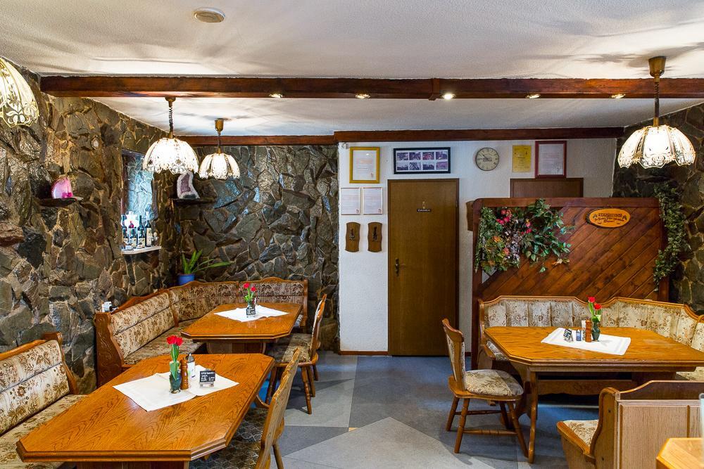 Nohra  Kraeuterhotel Garni Zur Klostergrotte מראה חיצוני תמונה