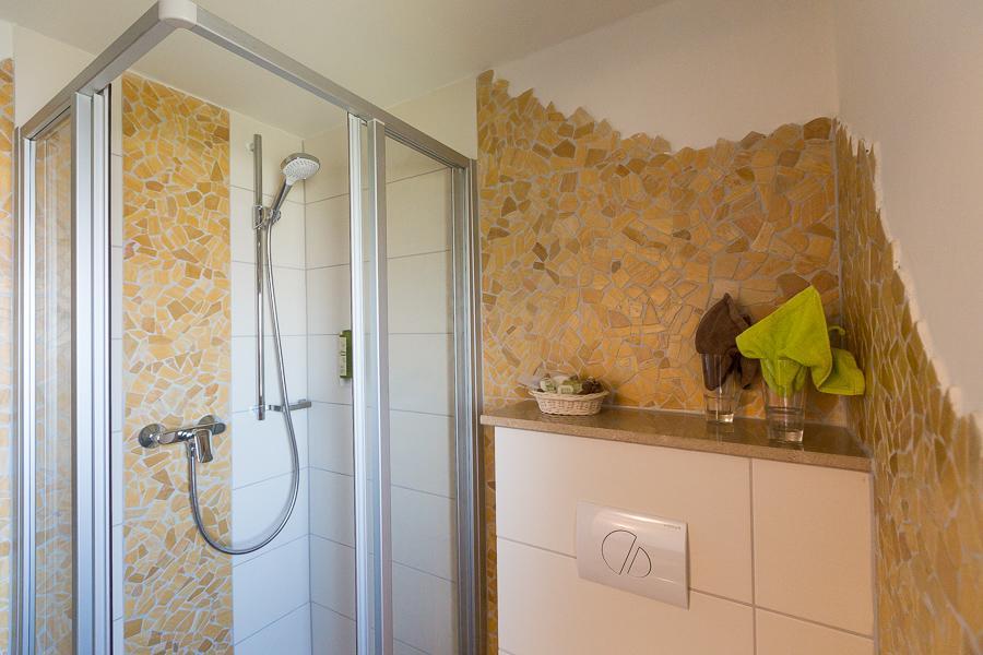 Nohra  Kraeuterhotel Garni Zur Klostergrotte מראה חיצוני תמונה